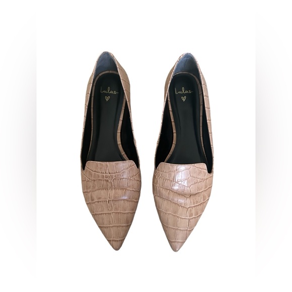 Lulus Crocodile-Embossed Genuine Leather Loafers | Sand Beige Flats, Size 9 - Picture 3 of 6